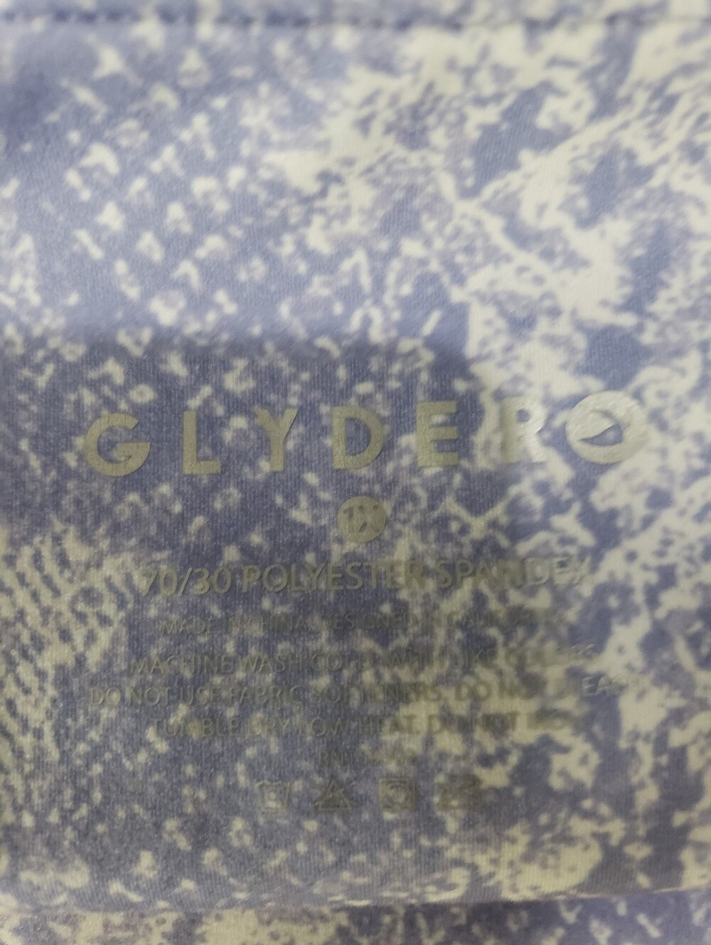 SIZE 1X GLYDER Lilac Snake-Print Leggings - Picture 2 of 4